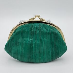 Vintage Green Kisslock Coin Purse #2854